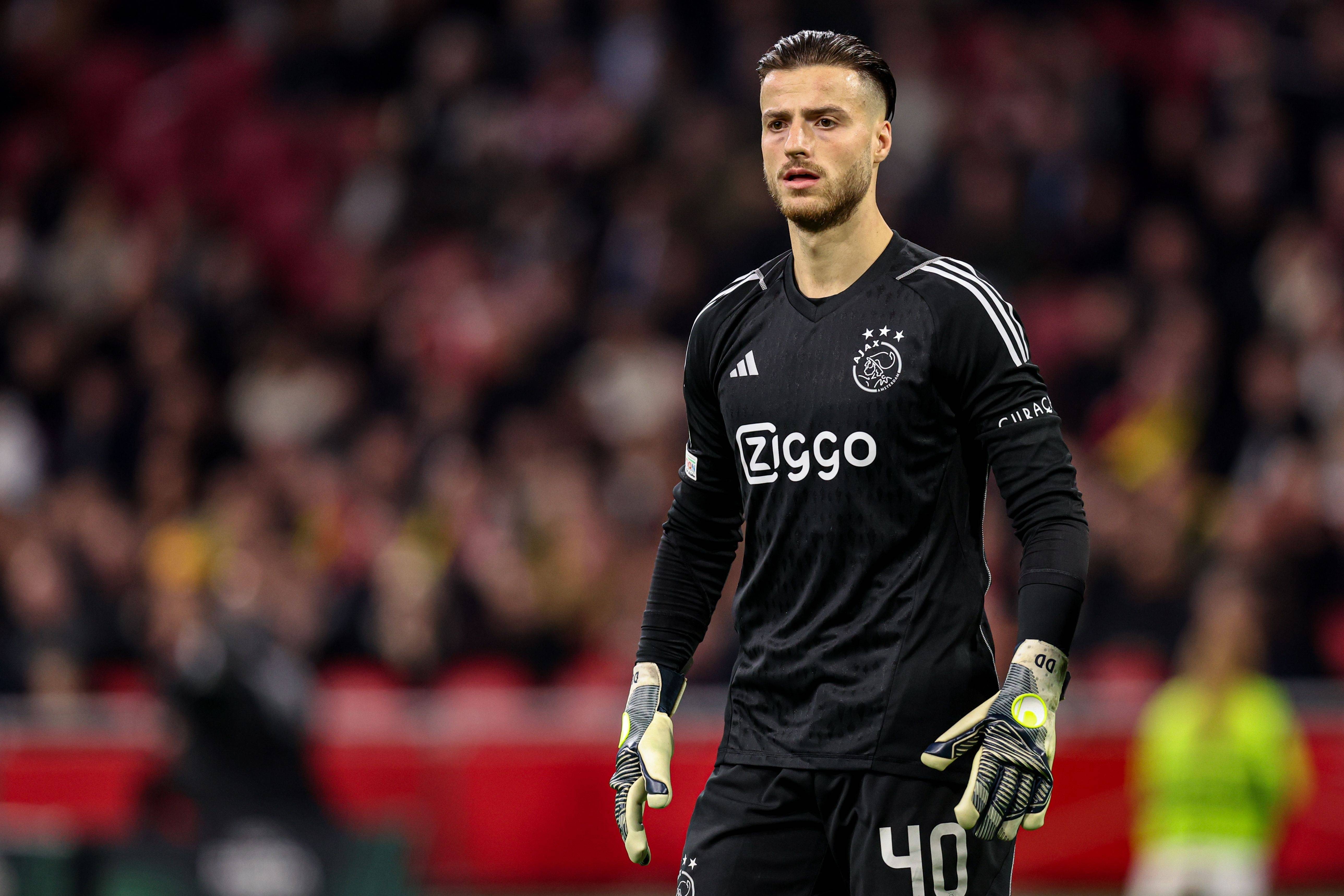 阿贾克斯客场失利,晋级形势不容乐观的简单介绍 阿贾克斯客场失利,晋级形势不容乐观的简单介绍