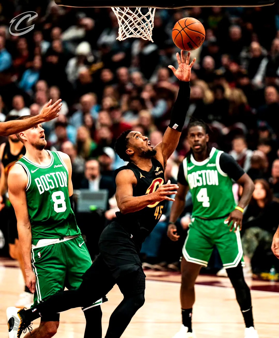 凯尔特人遭遇失利，需提升战斗力