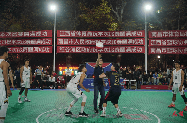 包含球队举办篮球赛事,吸引众多球迷观赏的词条 包含球队举办篮球赛事,吸引众多球迷观赏的词条