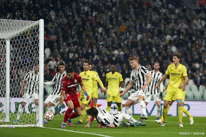 奥萨苏纳客场抢分,继续领跑积分榜的简单介绍 奥萨苏纳客场抢分,继续领跑积分榜的简单介绍