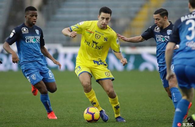 切沃队主场逼平对手，积极对抗的简单介绍