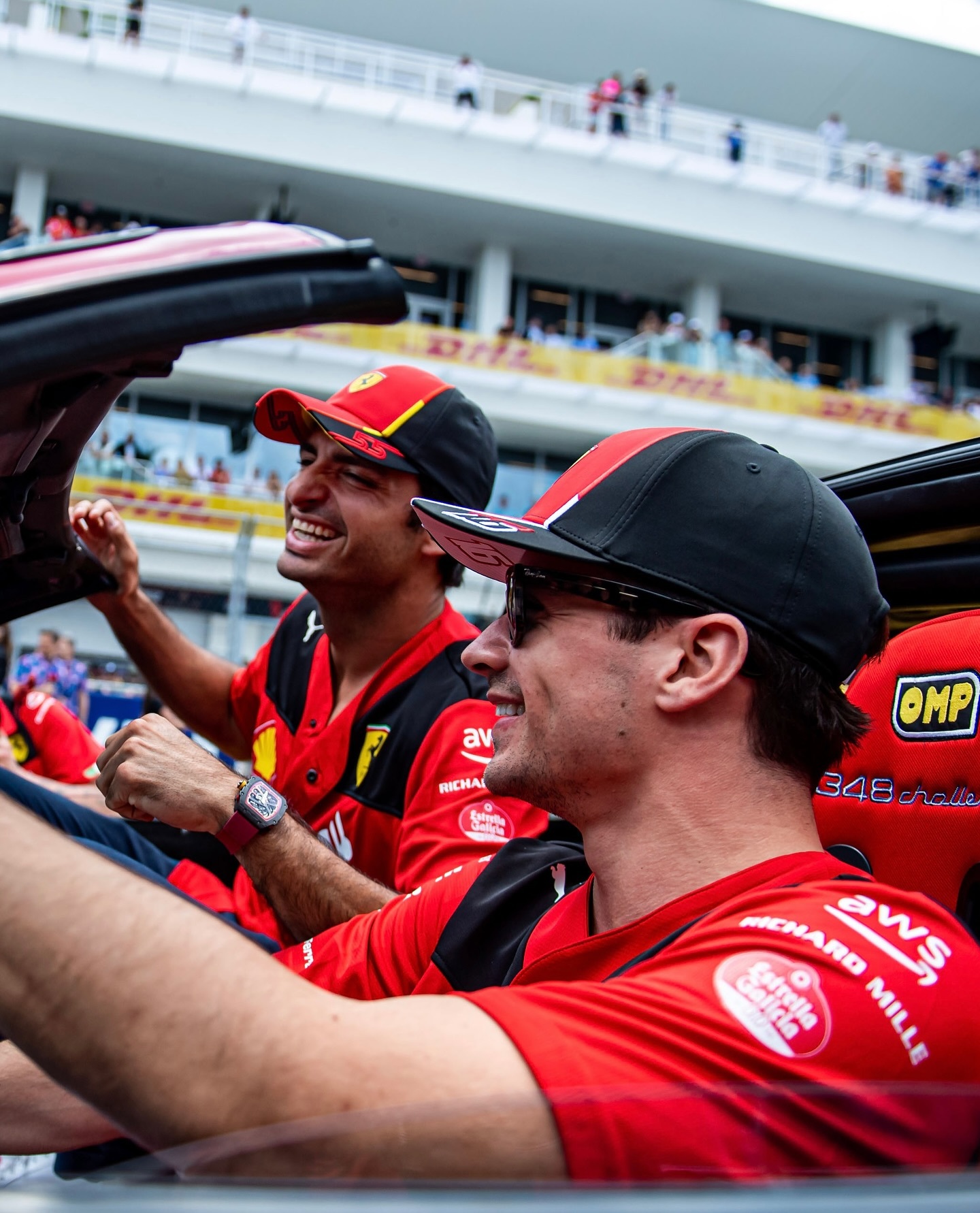 法拉利碾压梅赛德斯,塞恩斯惊艳四座的简单介绍 法拉利碾压梅赛德斯,塞恩斯惊艳四座的简单介绍