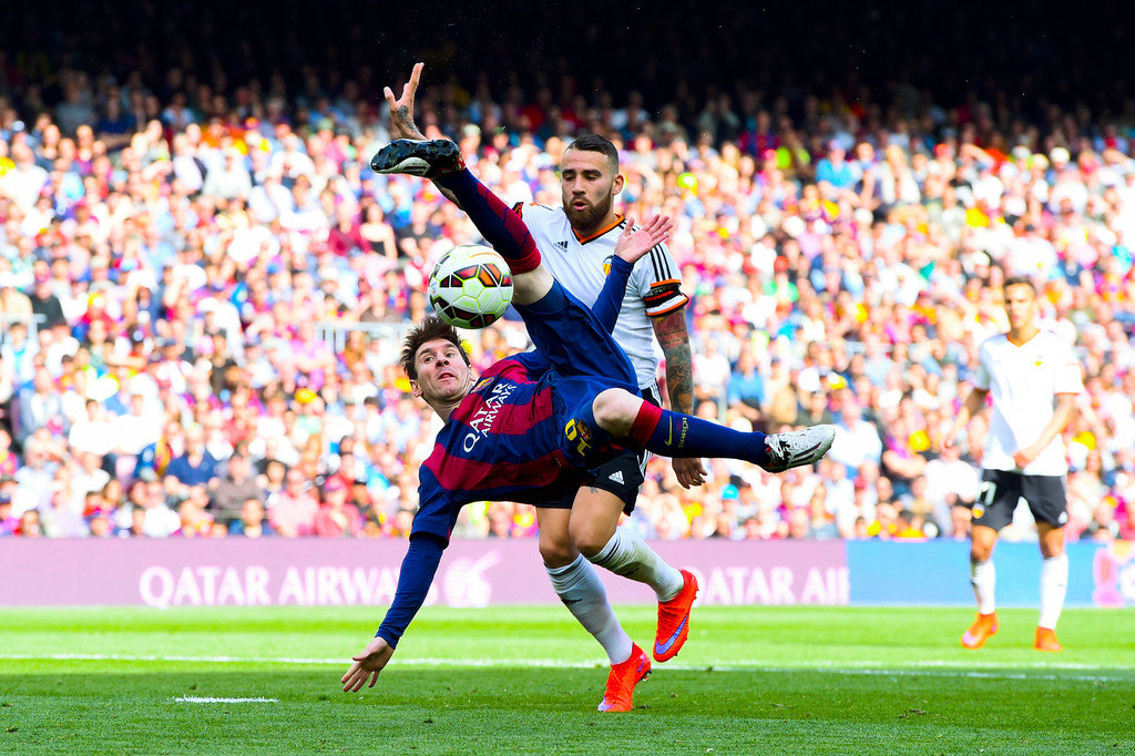 包含里昂碾压阿根廷，萨内统治全场的词条