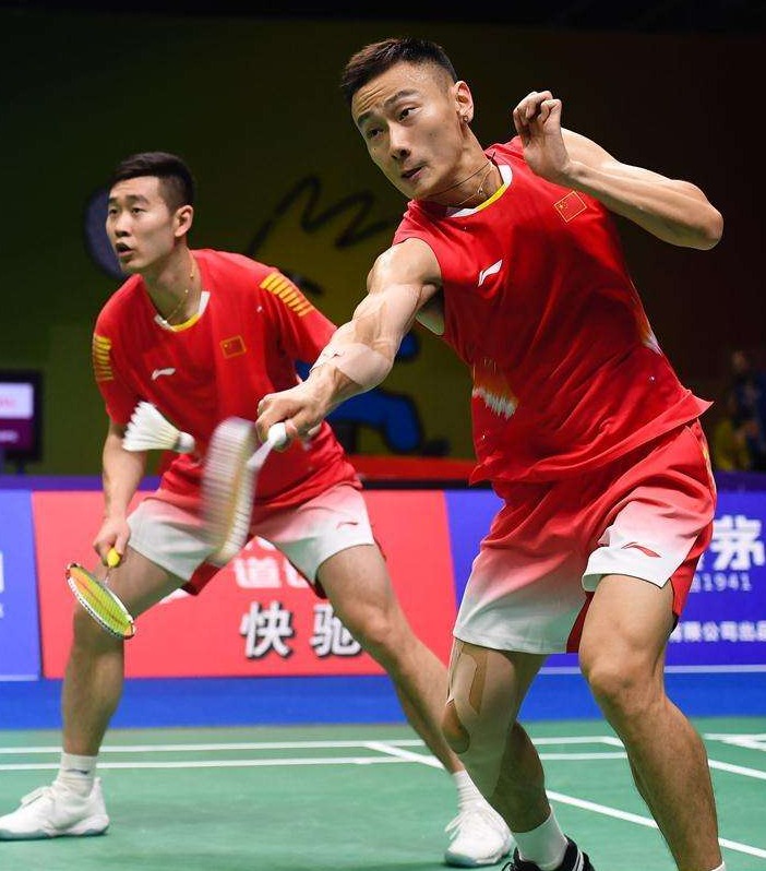 德国队险胜丹麦队，郑思维带队取胜